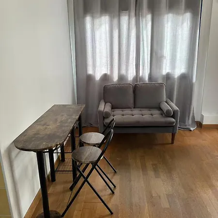 Grand Clame Et Confortable Appartement